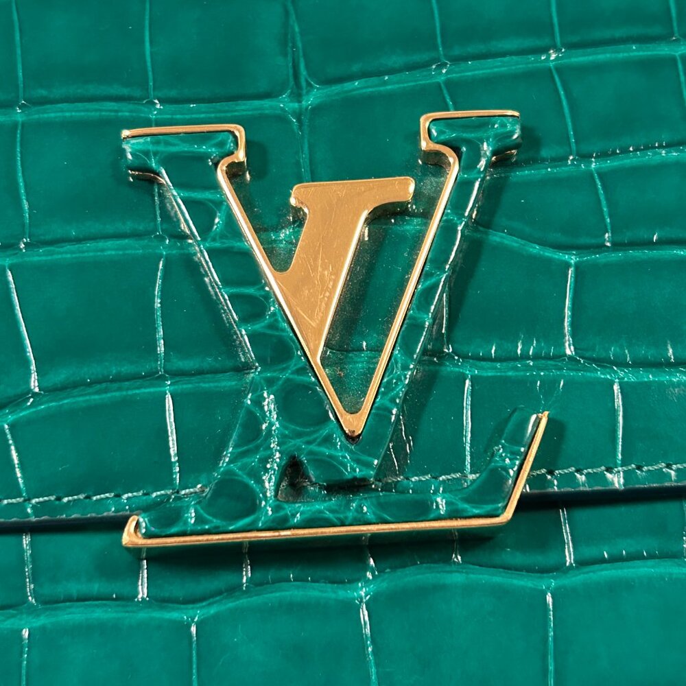 Dark Green Crocodile Leather Long Wallet. Louis Vuitton. NWT. LV Bag Included.